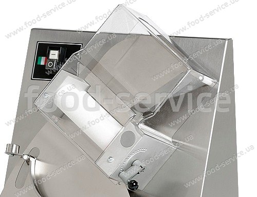 Тестораскаточная машина для пиццы GGM Gastro TP30D