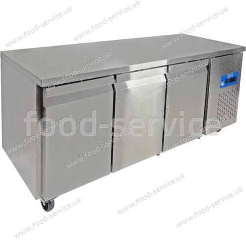 Стол морозильный Brillis GN3100BT трехдверный
