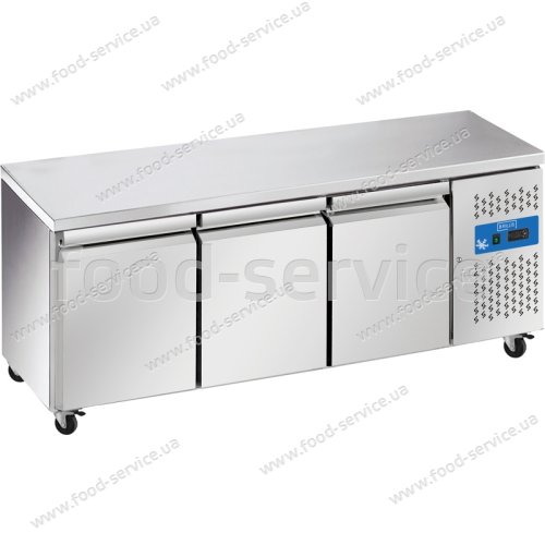 Стол морозильный Brillis GN3100BT трехдверный