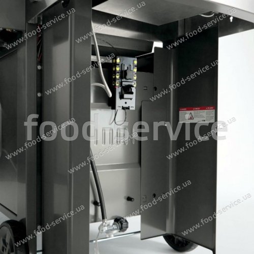 Газовий гриль барбекю Weber Genesis II E-610 GBS black